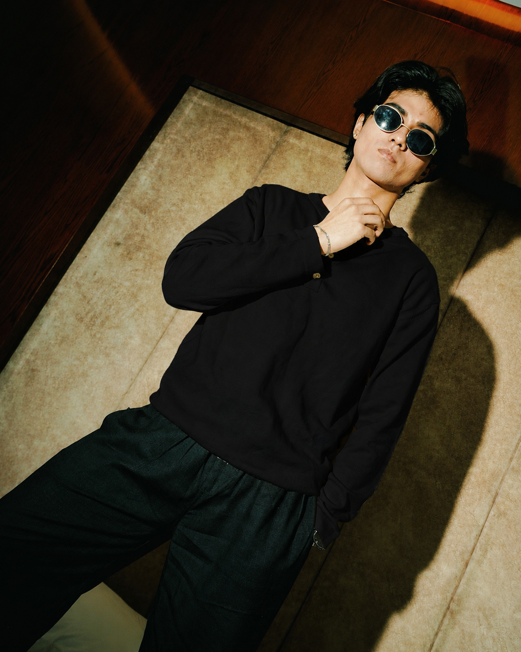 Knit Henley Tshirt - Black