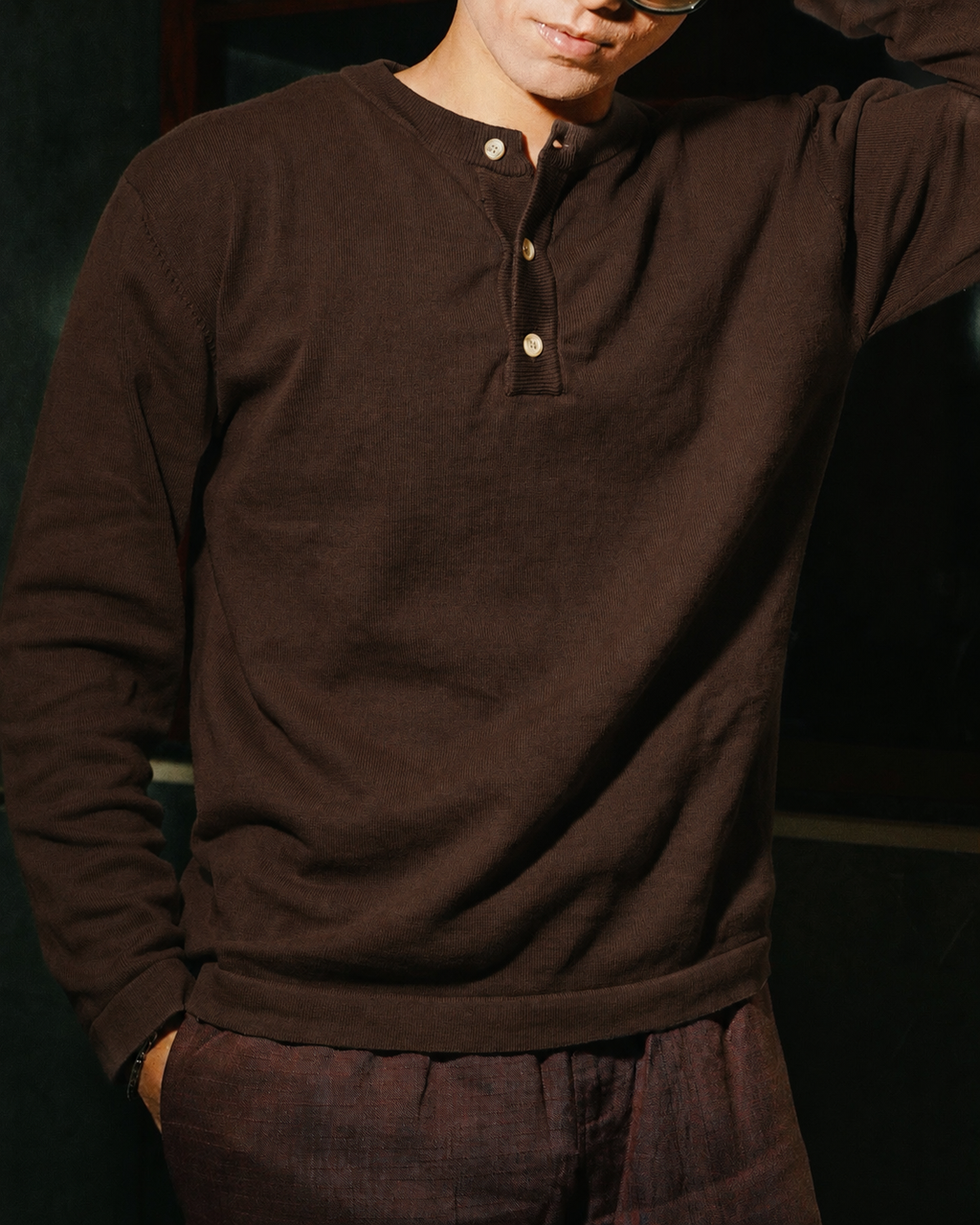 Knit Henley Tshirt - Brown