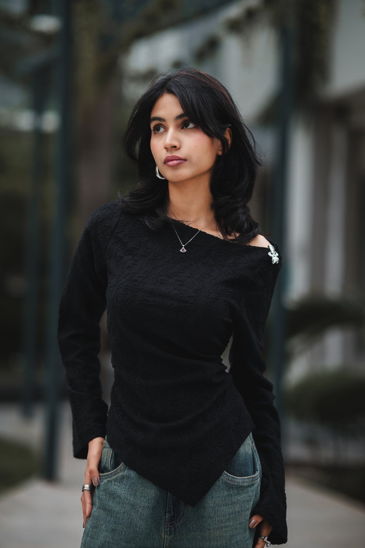 Women’s Asymmetrical Top - Black