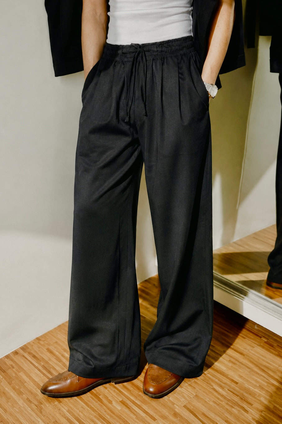 Unisex Wide-Legged Linen Pants - Black