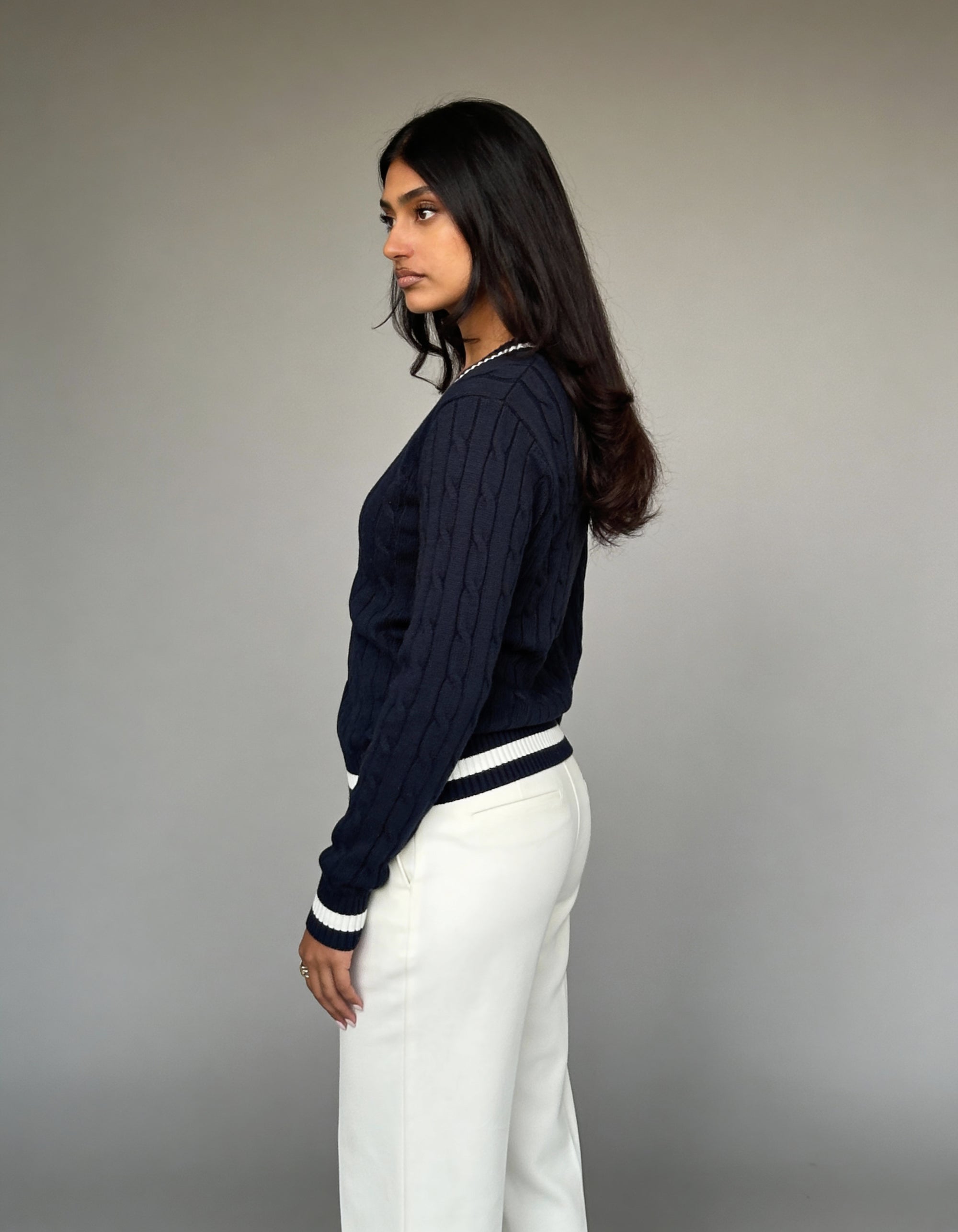 Valeria Women's V-Neck Sweater - Navy
