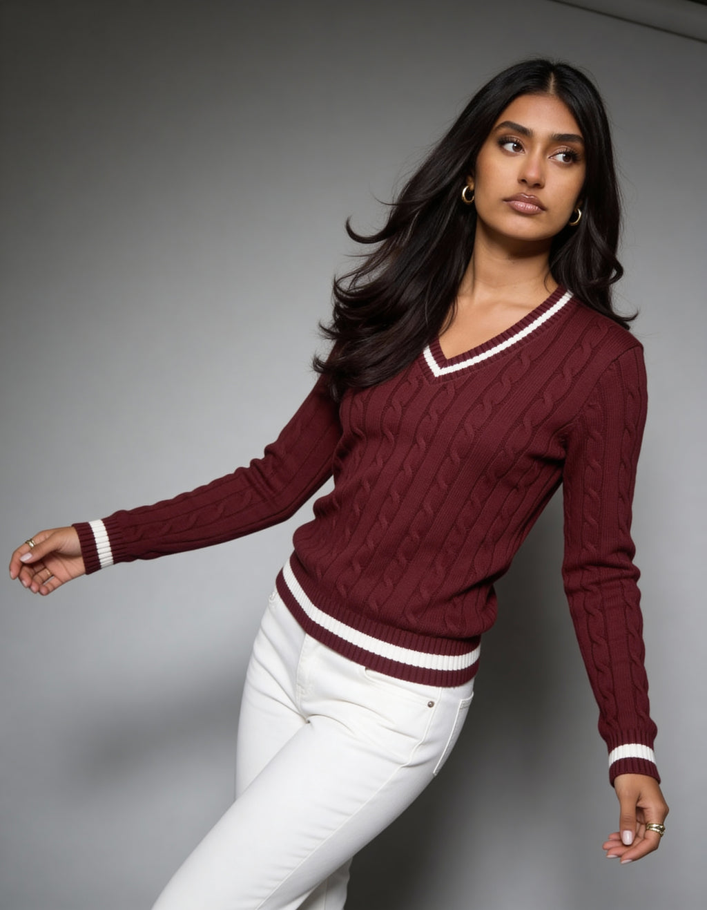Valeria Women's V-Neck Sweater - Maroon