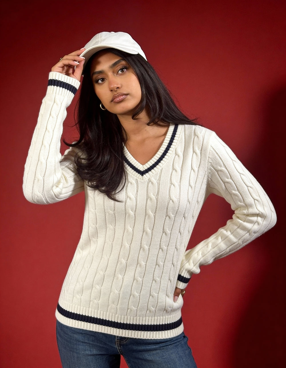 Valeria Women's V-Neck Sweater - White